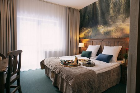 Verlobung mit Blick auf die Liebe