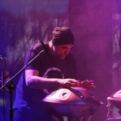 Koncert handpanowy THYMELE w wykonaniu Łukasza Oliwkowskiego