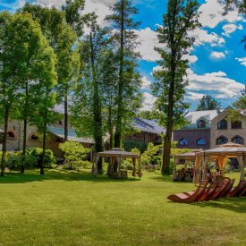 Zwiedzanie<br> posiadłości