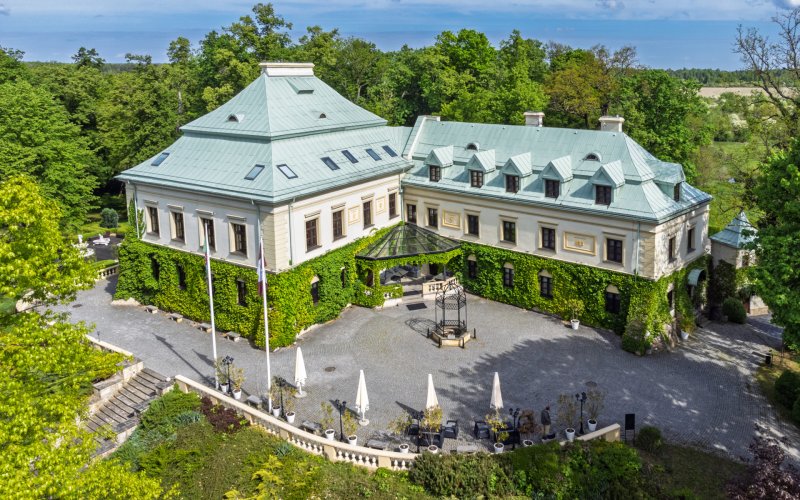 Ceremonia dźwięku AURA Soundspace w Manor House SPA