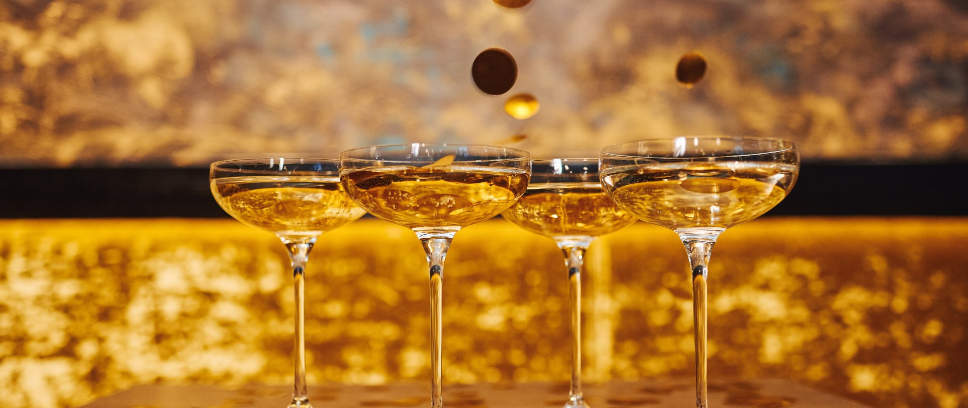 BAL SYLWESTROWY 2025/2026 z widokiem na morze  w naszym partnerskim obiekcie Dune Beach Resort!