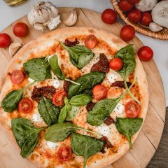 Pizza-Woche anlässlich des internationalen Feiertags