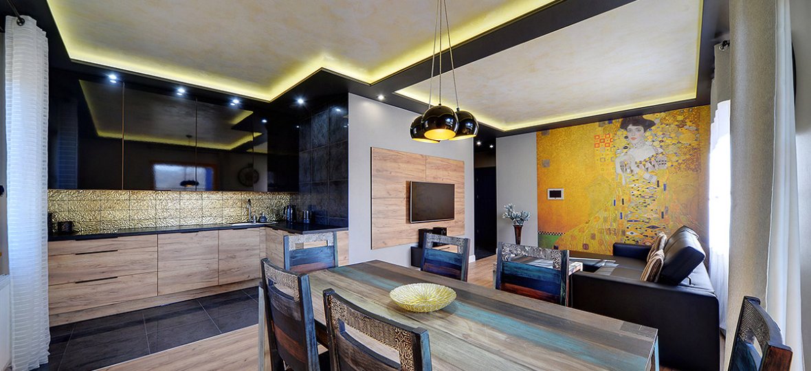 Premium Plus One-Bedroom Apartment with Balcony