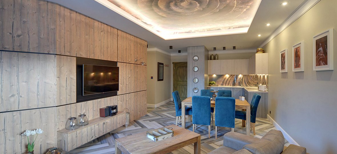 Grand Plus Apartment mit einer Ebene, 2 Schlafzimmern und Balkon