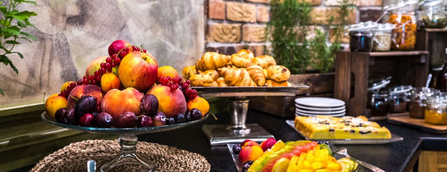 POZNAJ NASZĄ RESTAURACJĘ