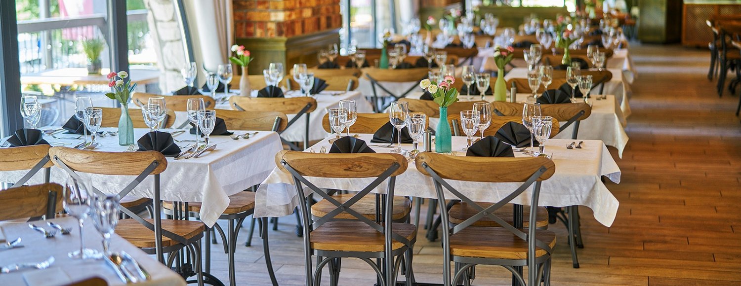 POZNAJ NASZĄ RESTAURACJĘ