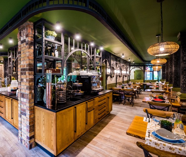 Piąta Pora Roku Restaurant & Wine