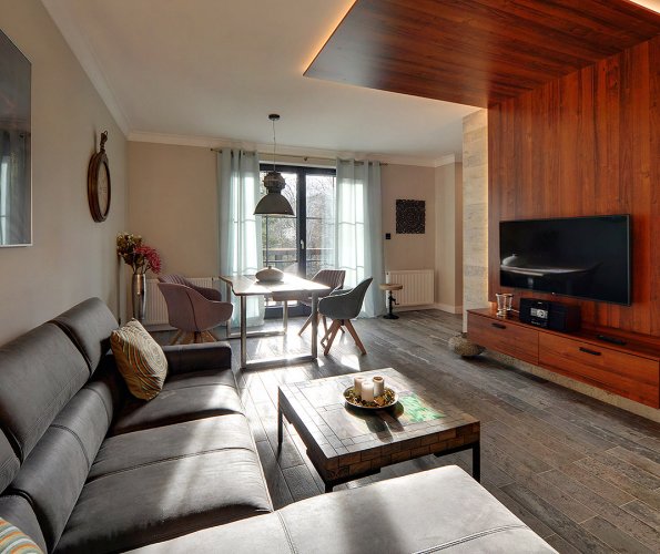 Apartament nr 2 <br> willa Garmo (brązowo-biała)