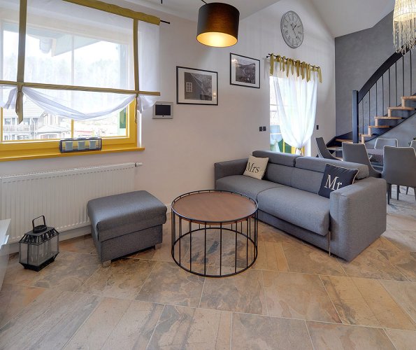 Apartment Nr. 12 <br> Villa Kvernes (grün)