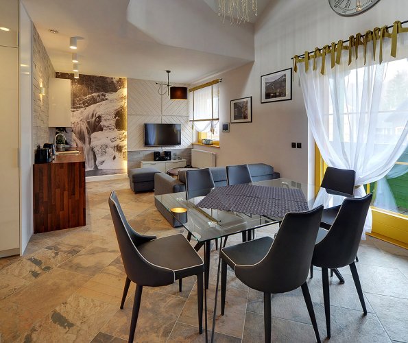 Apartment Nr. 12 <br> Villa Kvernes (grün)