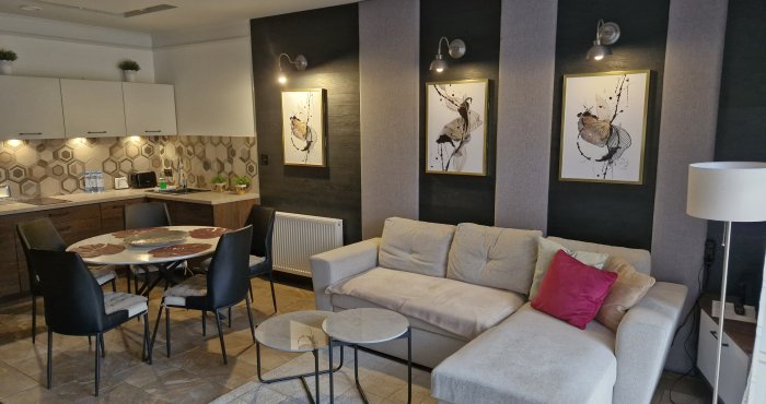 Szczegóły pokoju CMS