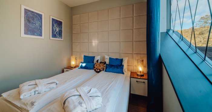 Penthouse Cristal mit 2 Schlafzimmern und Balkon