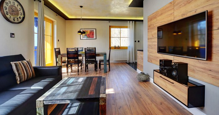 Premium Plus One-Bedroom Apartment with balcony