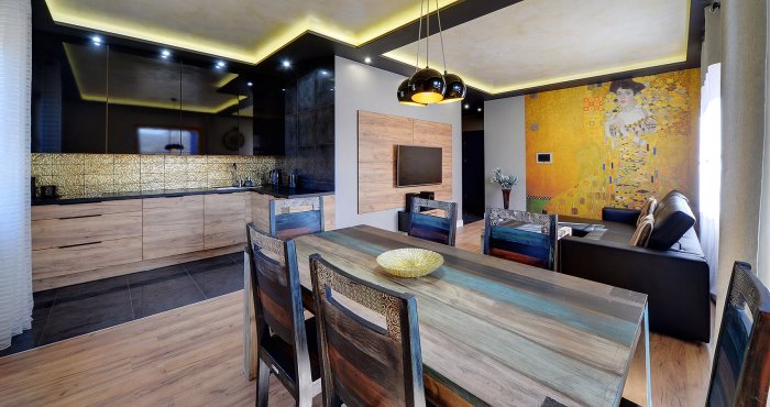 Premium Plus One-Bedroom Apartment with balcony