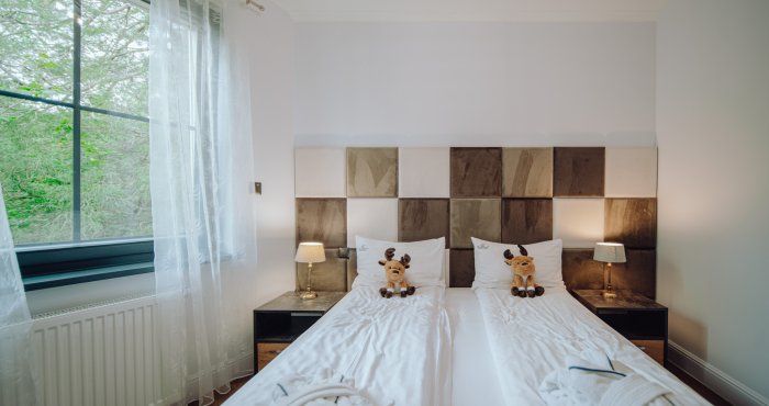 Grand Plus Apartament z 2 sypialniami oraz balkonem