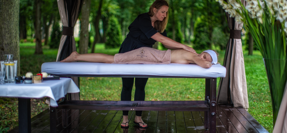 Masaż Balijski – harmonia ciała i umysłu w SPA blisko Warszawy