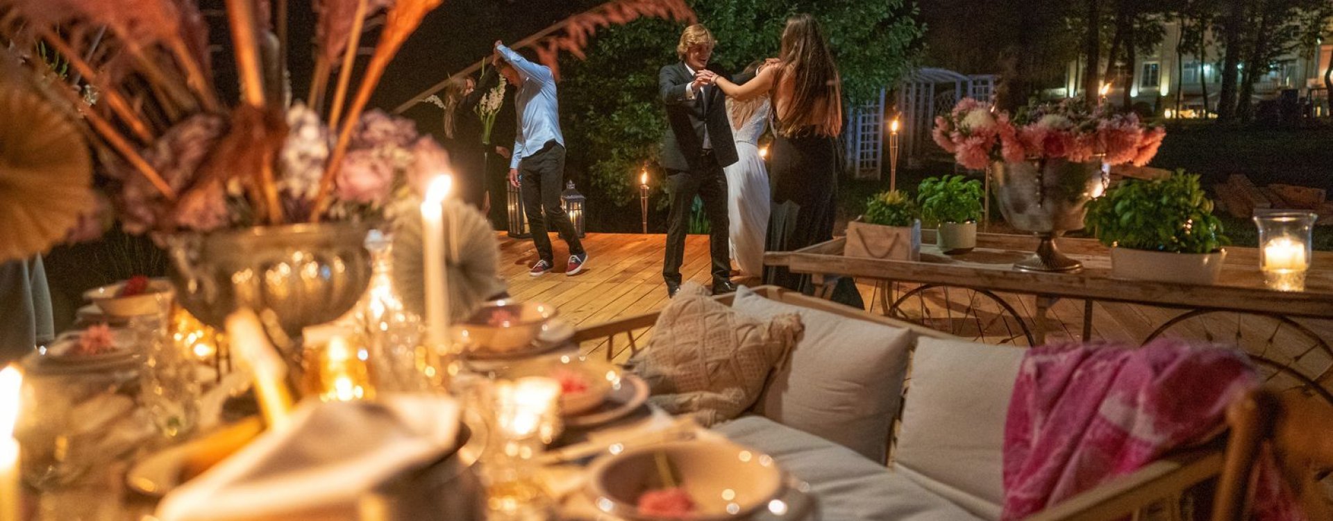 Formalne i nieformalne spotkania biznesowe - na co zwrócić uwagę przy ich organizacji? 