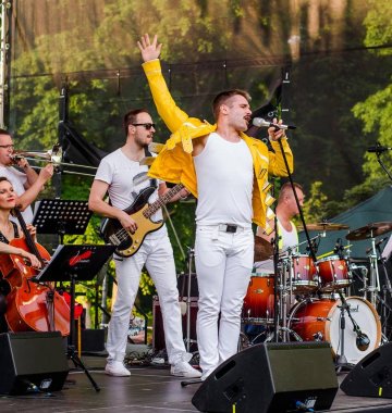 Wspomnienia wcześniejszych koncertów w Małej Wsi