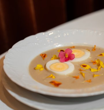 Catering wielkanocny Pałacu Mała Wie