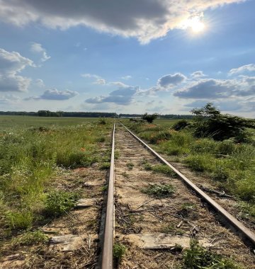 Przejażdżka drezyną po stuletnich torach!