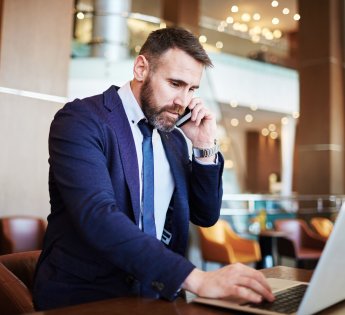 Konferencje w Pałacu