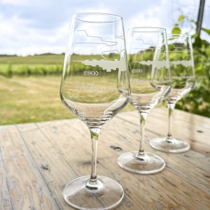 Weingenuss mit Insel-Charme: Unsere Partnerschaft mit dem Weingut Hohmann