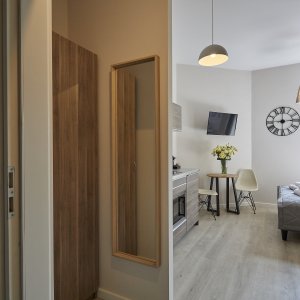 Stylowo urządzony apartament w Krakowie, idealny dla par