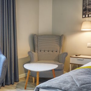 Detale wystroju w apartamencie dla pary.