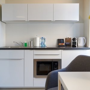 Aneks kuchenny z wyposażeniem.