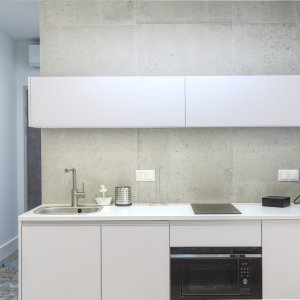 W pełni wyposażony aneks kuchenny dostępny dla gości, zapewniający wygodę podczas pobytu.