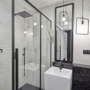 Designerska łazienka dla dwóch osób, nowocześnie urządzona