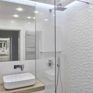 Elegancka łazienka na wyłączność, w apartamencie w sercu Starego Miasta