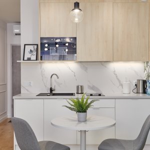  Gustowna kuchnia w apartamencie – funkcjonalność i estetyka w jednym