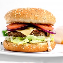 Mistrzostwa Europy w Q Hotel Plus Kraków - na widzów czeka specjalne menu kibica!