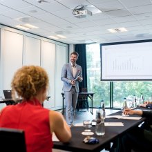 Jak przygotować się na wyjazd służbowy?