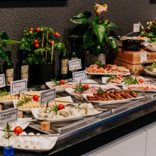 Gdzie zjeść śniadanie w delegacji?