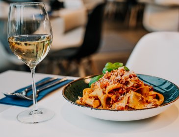 Smaq Brasserie
