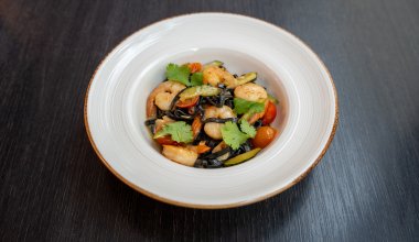 Tagliolini al nero di seppia