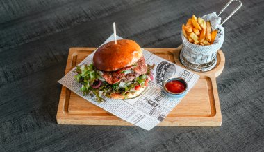 Smash beef burger