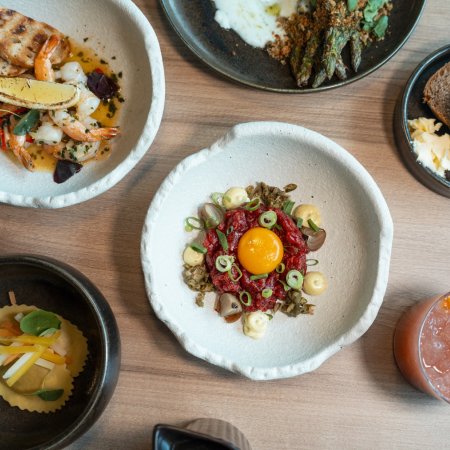 Clou Restaurant & Bar