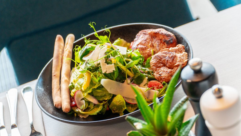 Restaurant with flavor!