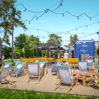 Ogr&oacute;dek letni Foodtrucki