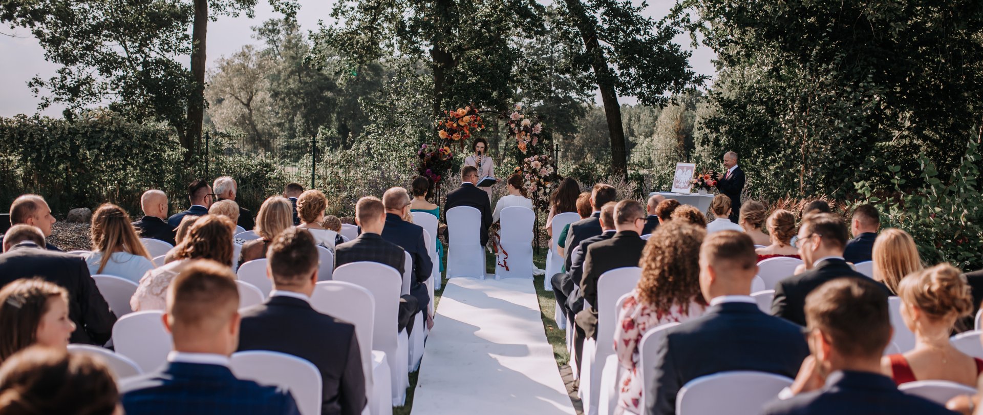 Ślub i wesele w piątek – czy to dobry pomysł?