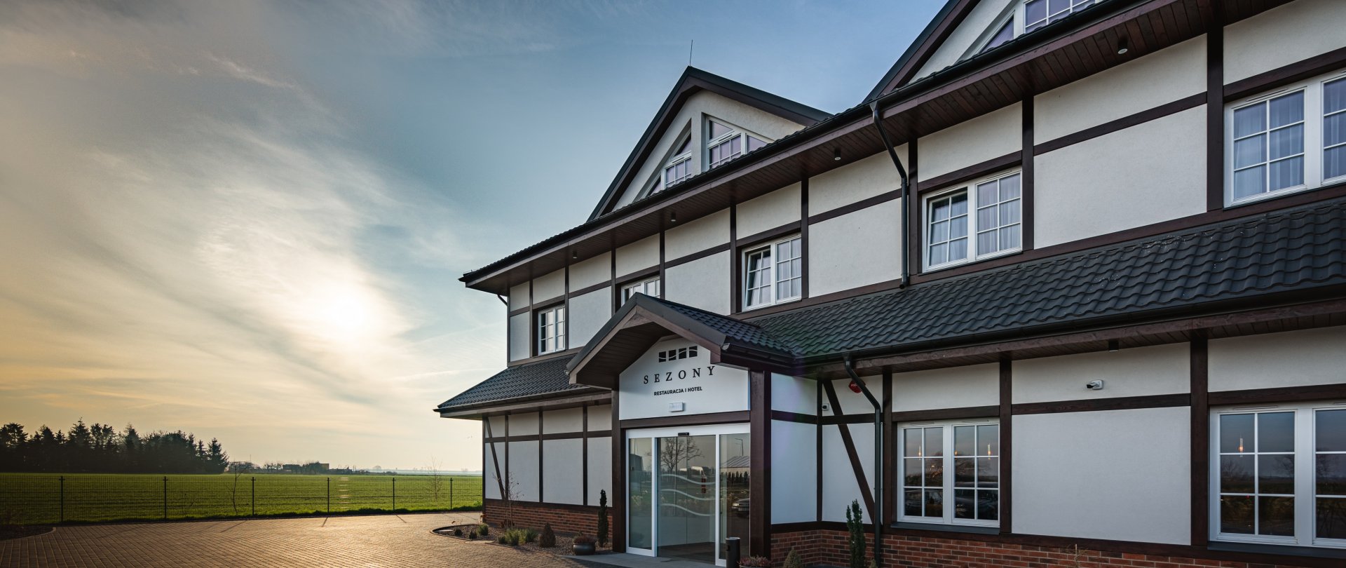 Hotel Sezony, Trzek