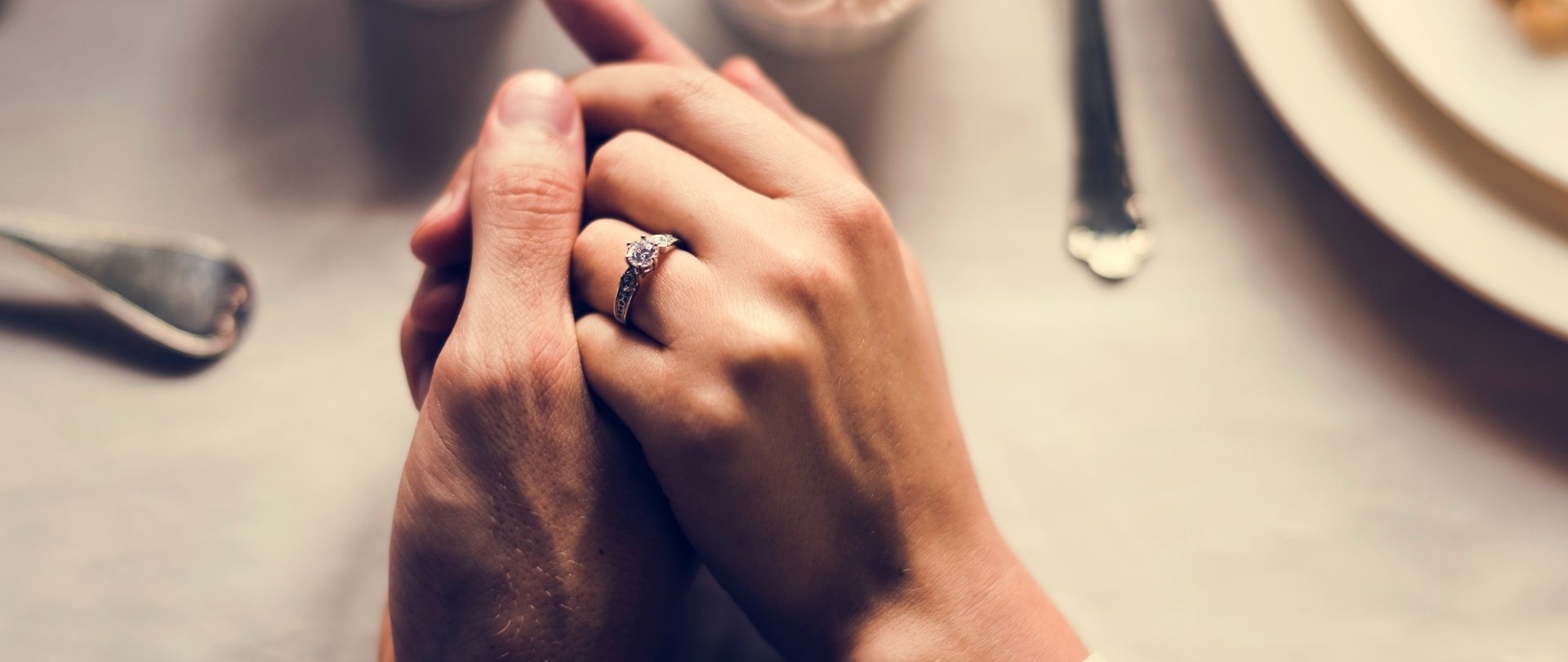 Wesele w hotelu – jak zaplanować perfekcyjne przyjęcie od A do Z?