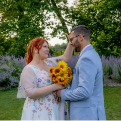 Ślub w plenerze – jak zorganizować wyjątkową ceremonię pod gołym niebem?