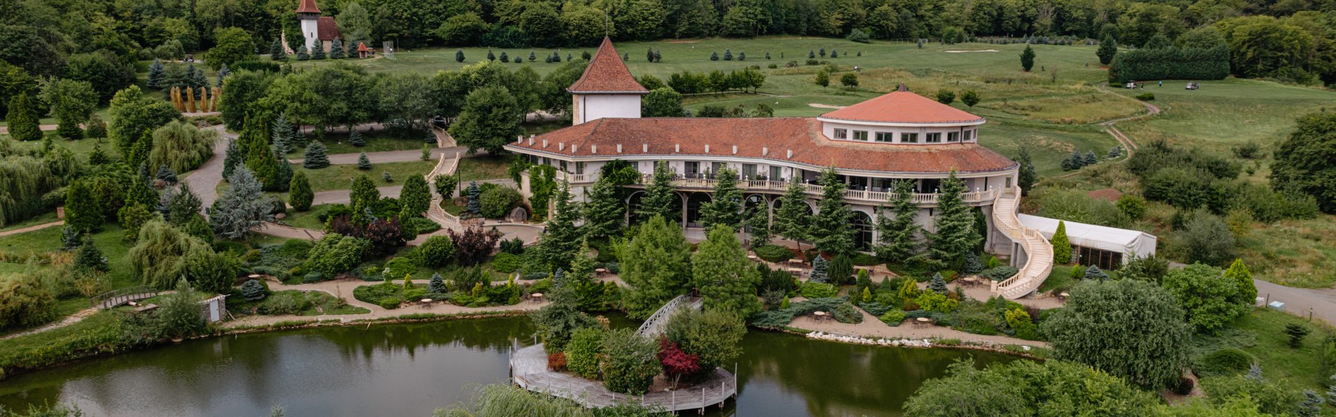 Homepage - photo + text