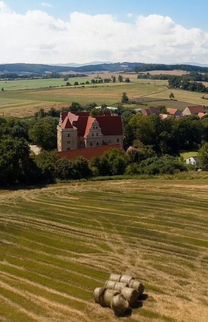 Luxuriöses Spa-Hotel in Niemcza – Guhlau | Uroczysko Siedmiu