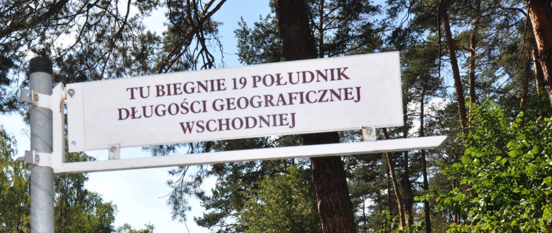 19 Południk – starsi czy młodsi o 16 minut?