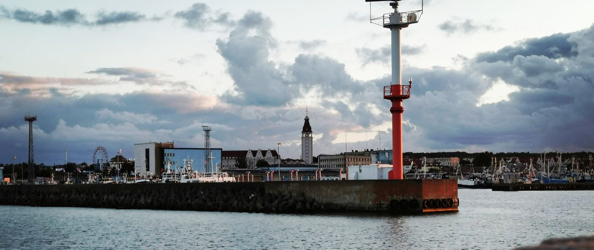 Noclegi we Władysławowie blisko morza – idealne miejsca na wakacje